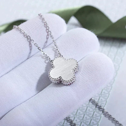[Joyas Regalia] COLLAR DE LÁSER DE DIAMANTES DE 15 MM DE TRÉBOL DE PLATA