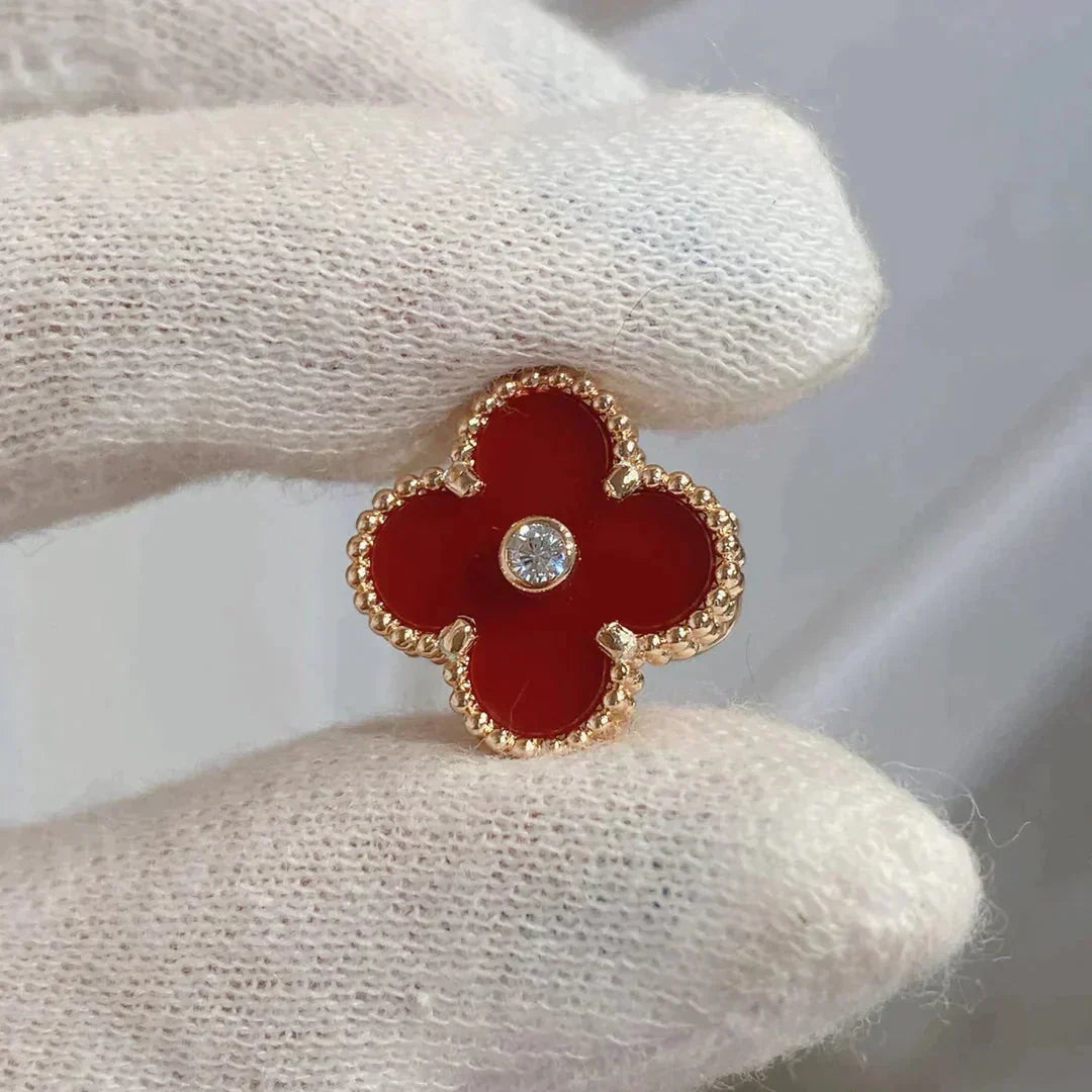 [Regalia jewelry]CLOVER MEDIUM 1 MOTIFS CARNELIAN  DIAMOND earrings