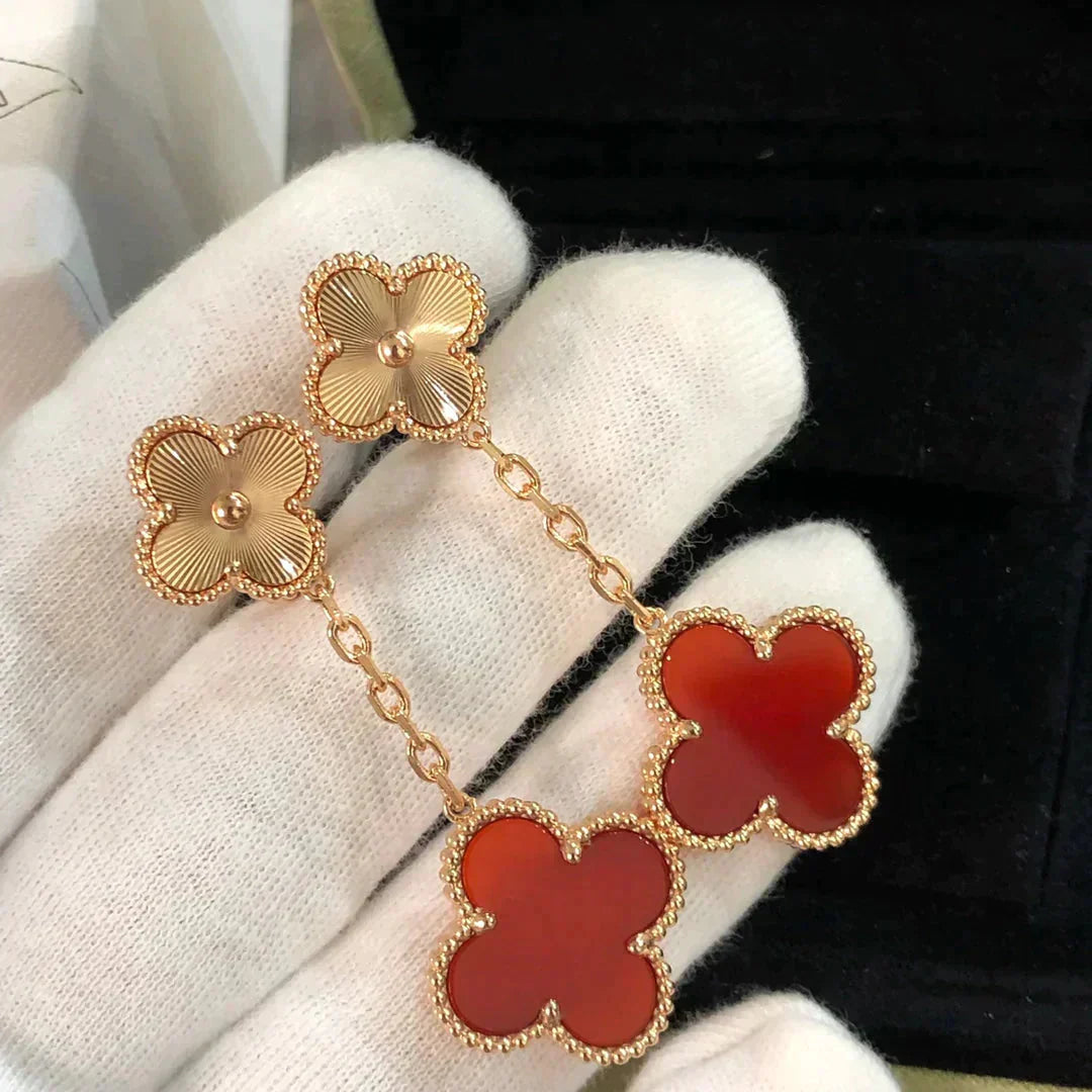 [Joyas Regalia] PENDIENTES DE CORNALINA LÁSER CON MOTIVO DE TRÉBOL 2