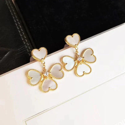 [Bijoux Regalia]Boucles d'oreilles Clover Sweet White Mop