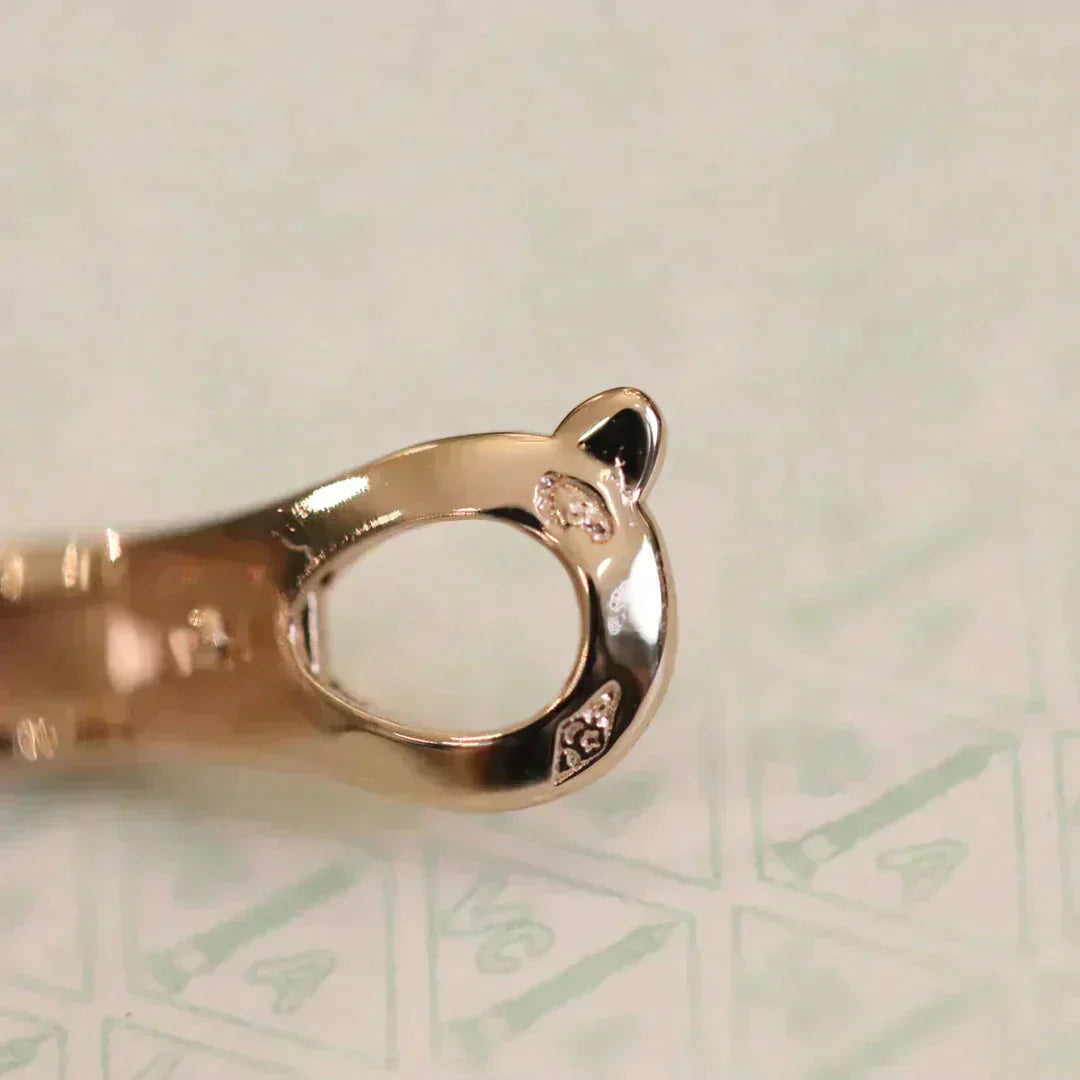 [Joyas Regalia] PENDIENTES DE TRÉBOL MEDIANOS CON 1 MOTIVO Y DIAMANTES