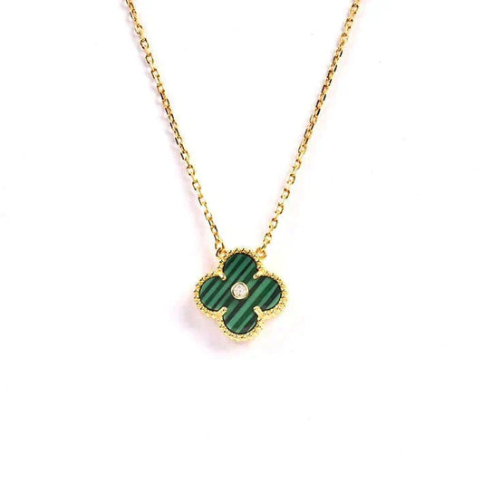 [Joyas Regalia] COLLAR DE TRÉBOL CON TURQUESA Y DIAMANTE DE 15 MM