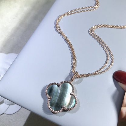 [Bijoux Regalia] COLLIER TRÈFLE EN OR 25 MM AVEC GRAND TRÈFLE