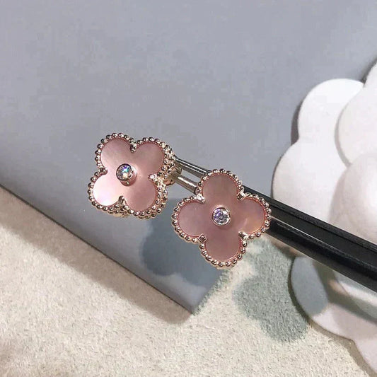 [Bijoux Regalia]Boucles d'oreilles Clover Medium 1 Motifs Nacre Rose Diamant