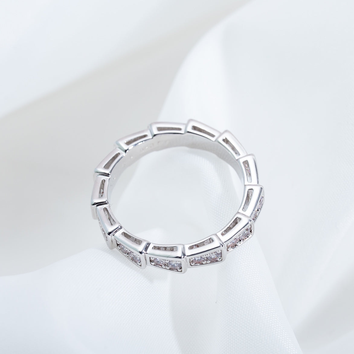 [Joyas Regalia] ANILLO SERPENTI PLATA CON DIAMANTES PAVÉ 3MM