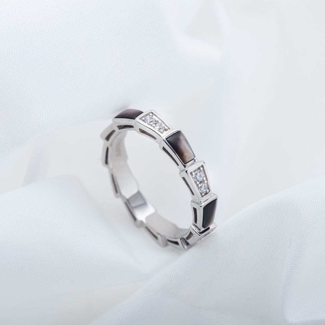 [Joyas Regalia] ANILLO SERPENTI PLATA DIAMANTE NEGRO MOP 3MM