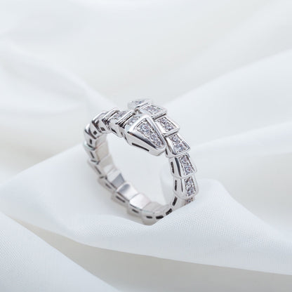 [Joyas Regalia] ANILLO SERPENTI PLATA CON DIAMANTES PAVÉ 4MM