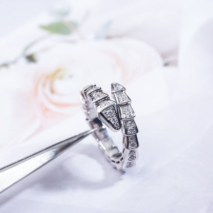 [Joyas Regalia] ANILLO SERPENTI PLATA CON DIAMANTES PAVÉ 4MM
