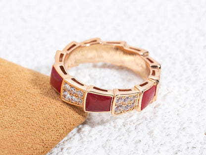 [Joyas Regalia] ANILLO SERPENTI ORO ROSA CORNALINA PAVÉ DE DIAMANTES 4 MM