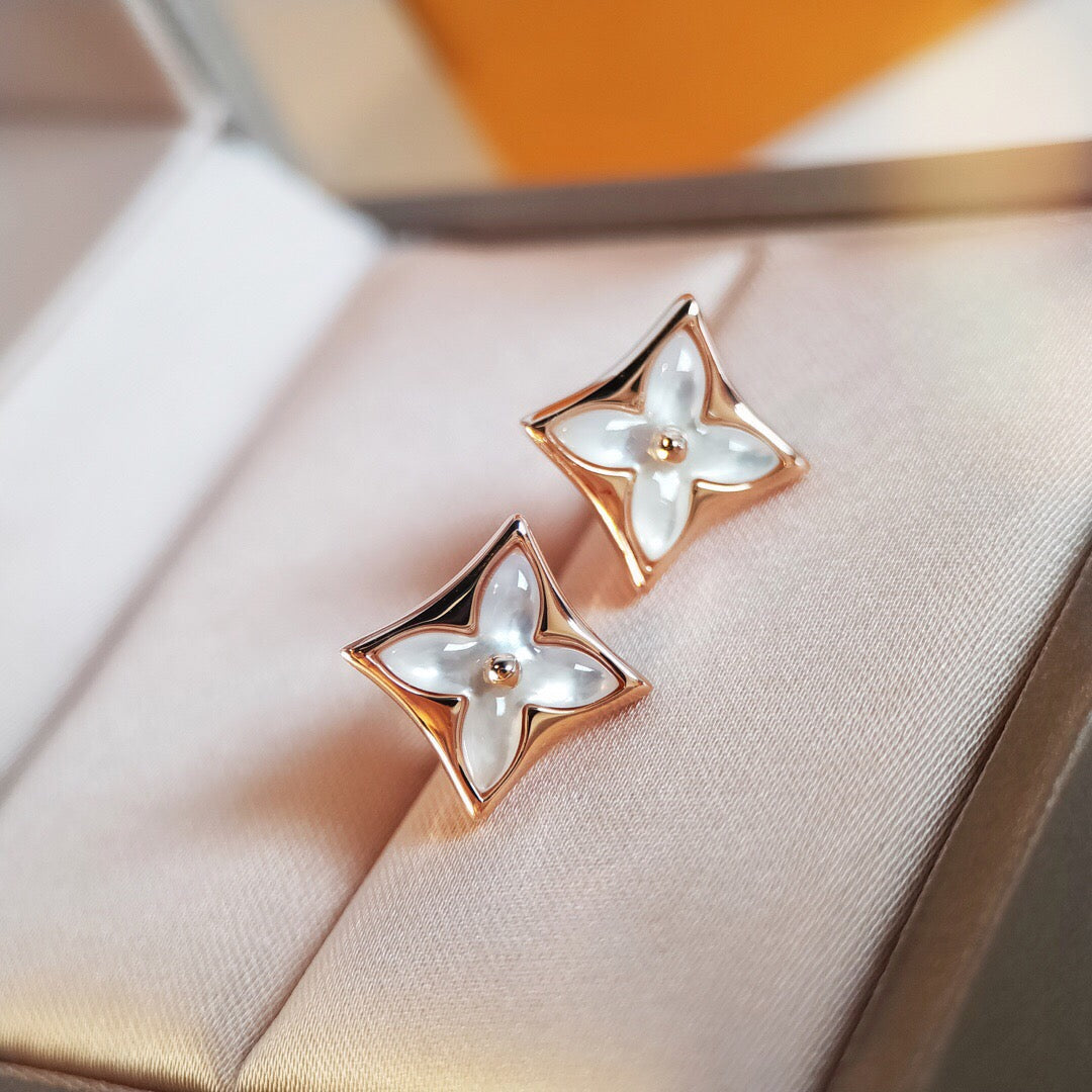 [Bijoux Regalia]Boucles d'oreilles en or rose et nacre étoilée