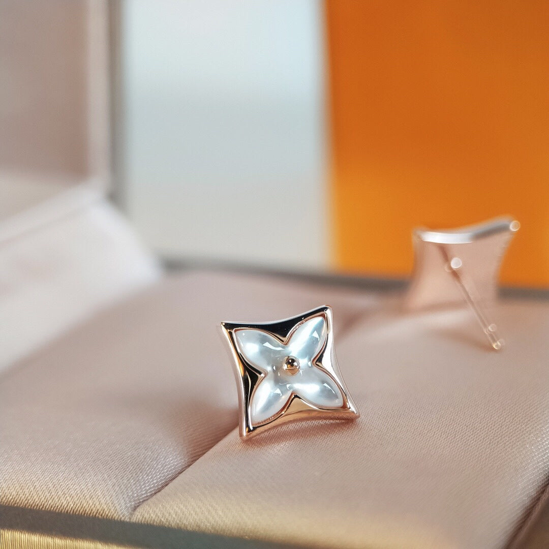 [Bijoux Regalia]Boucles d'oreilles en or rose et nacre étoilée