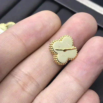 [Joyas Regalia] PENDIENTES MINI TRÉBOL LÁSER DE 9,5 MM