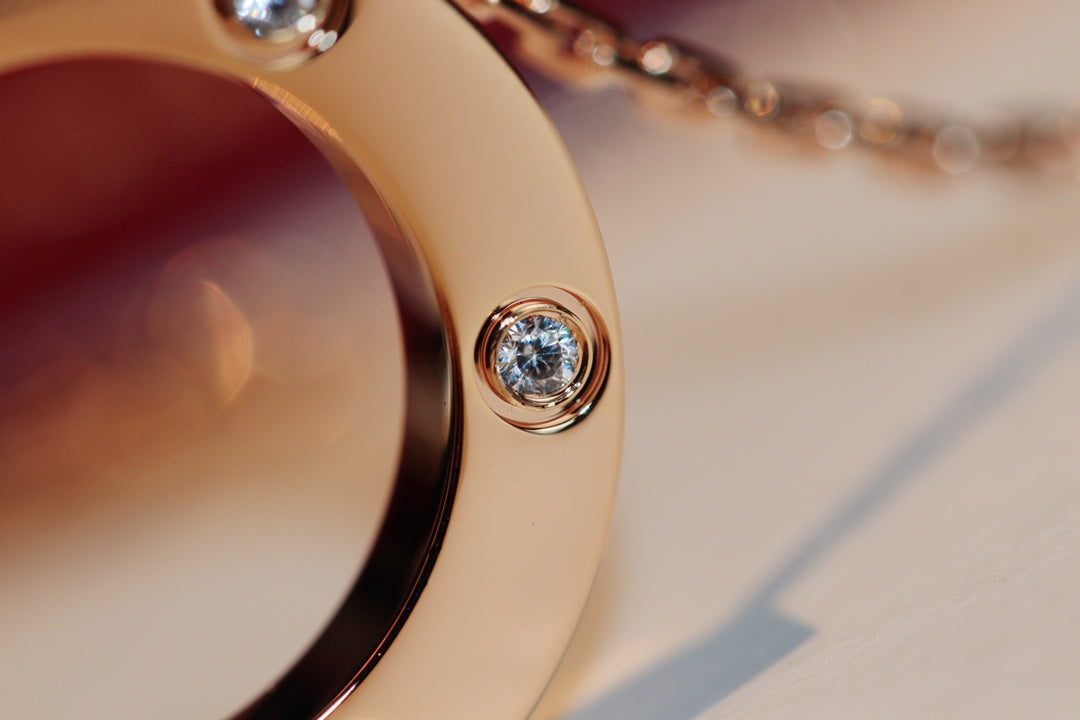 [Joyas Regalia] COLLAR LOVE 16MM 6 DIAMANTES ORO ROSA