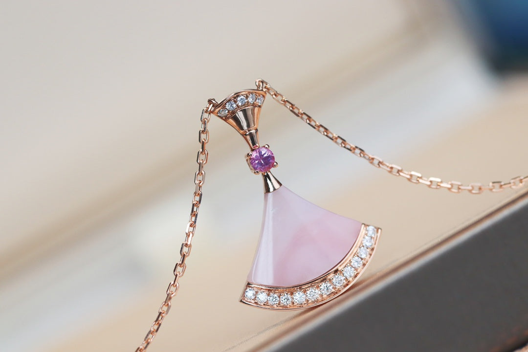 [Bijoux Regalia] COLLIER DREAM NACRE ROSE DIAMANT