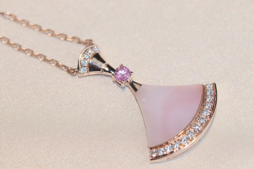 [Bijoux Regalia] COLLIER DREAM NACRE ROSE DIAMANT
