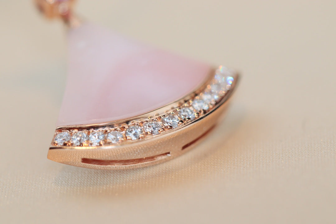 [Bijoux Regalia] COLLIER DREAM NACRE ROSE DIAMANT