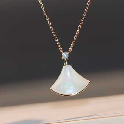 [Bijoux Regalia] COLLIER DREAM NACRE BLANCHE OR ROSE 1 DIAMANT