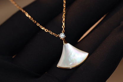 [Bijoux Regalia] COLLIER DREAM NACRE BLANCHE OR ROSE 1 DIAMANT
