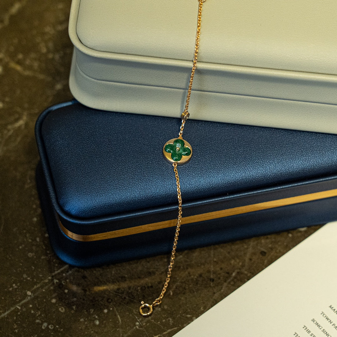 [Joyas Regalia] PULSERA DE ORO ROSA CON 1 DIAMANTE Y MALAQUITA SOLAR