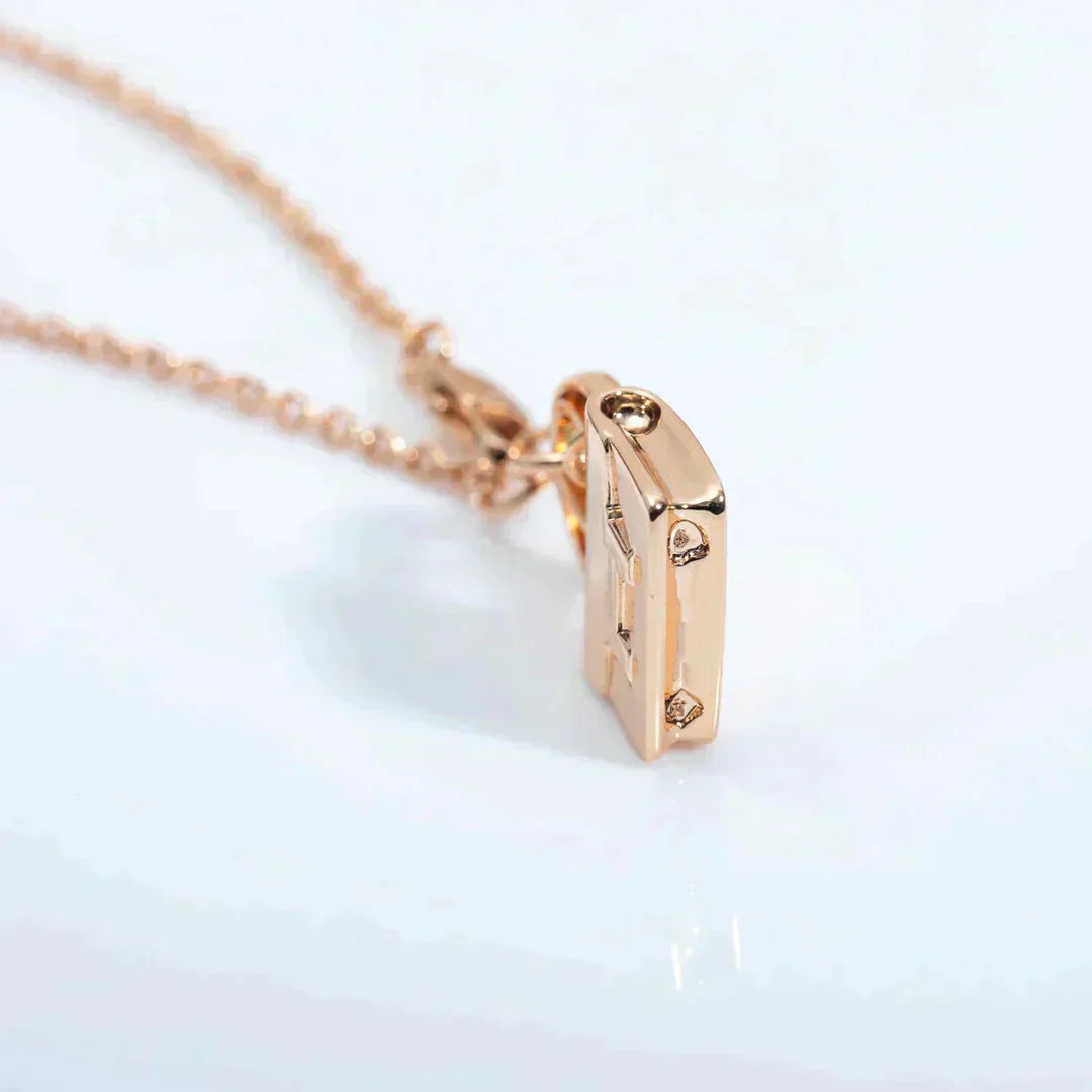 [Bijoux Regalia] COLLIER AMULETTE PÉDANT EN OR ROSE