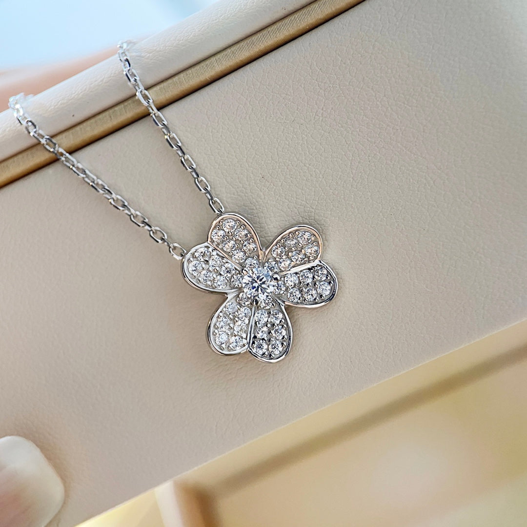 [Bijoux Regalia] COLLIER TRÈFLE DIAMANT ARGENT