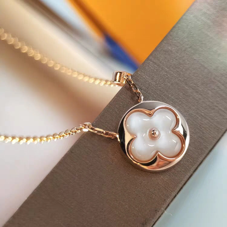 [Bijoux Regalia] COLLIER SUN MOP OR 1 DIAMANT