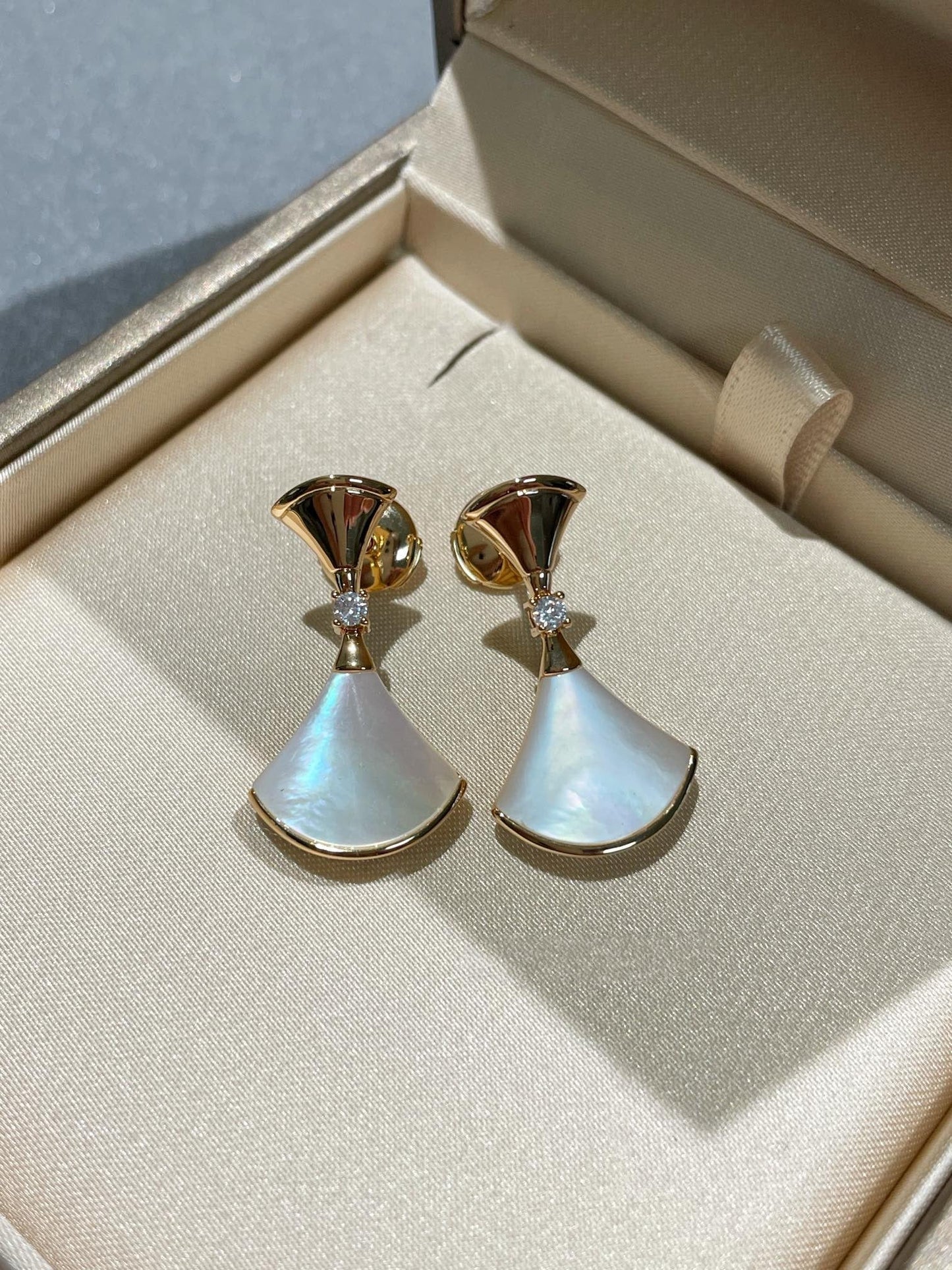 [Joyas Regalia] PENDIENTES DREAM MOP 1 CON DIAMANTES