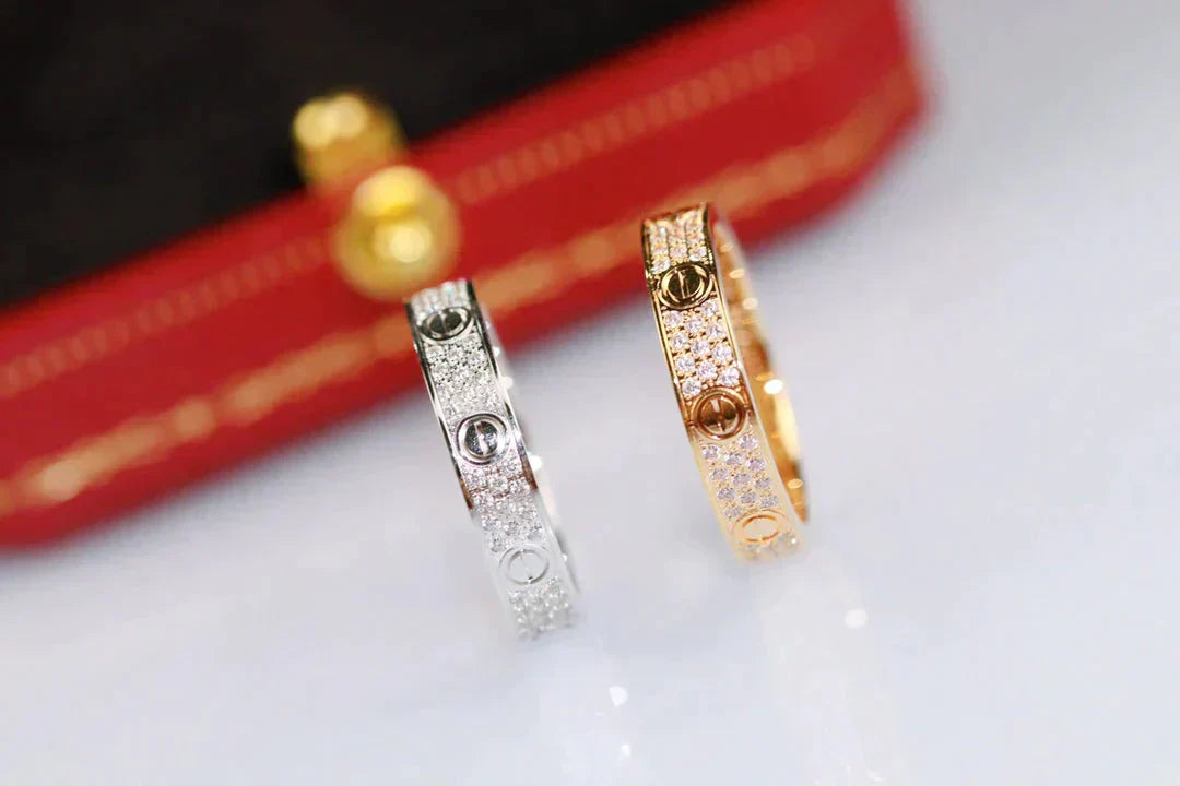 [Bijoux Regalia] BAGUE D'AMOUR 3,6 MM PAVÉE DE DIAMANTS
