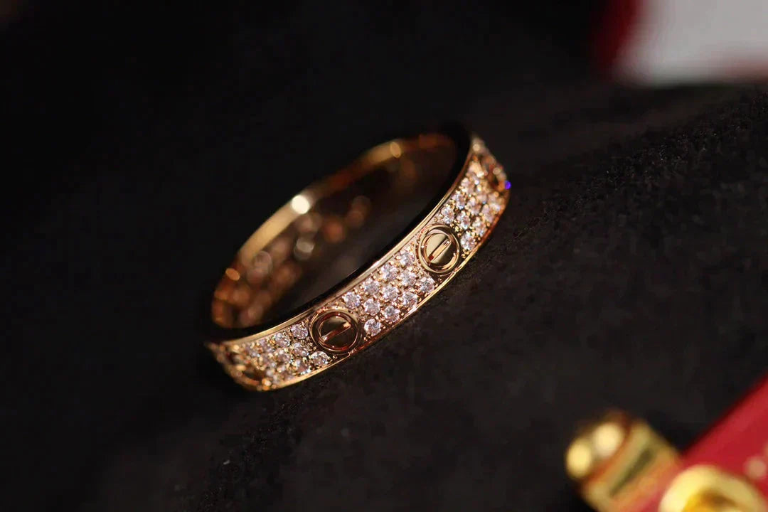 [Bijoux Regalia] BAGUE D'AMOUR 3,6 MM PAVÉE DE DIAMANTS