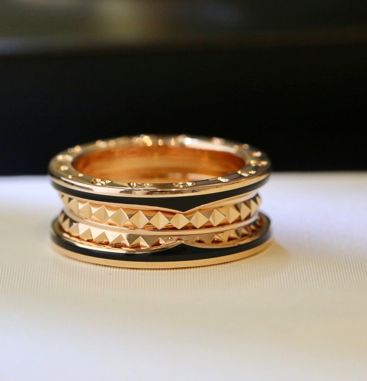 [Bijoux Regalia] BAGUE ZERO 1 OR ROSE CÉRAMIQUE NOIRE