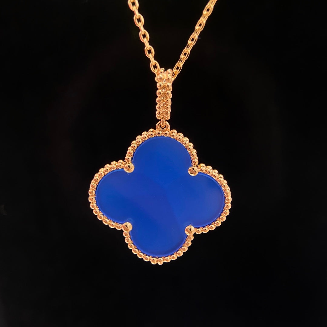 [Bijoux Regalia] COLLIER TRÈFLE 25 MM TURQUOISE OR ROSE