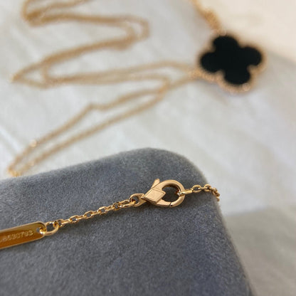 [Joyas Regalia] COLLAR TRÉBOL 25MM ORO ÓNIX