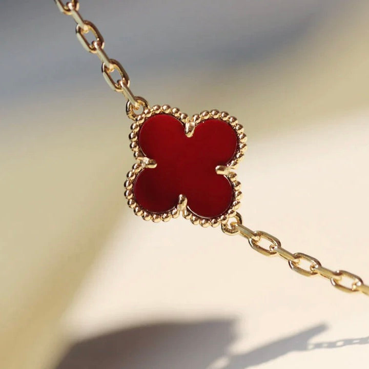 [Joyas Regalia] COLLAR DE CORNALINA CON 20 MOTIVOS DE TRÉBOL