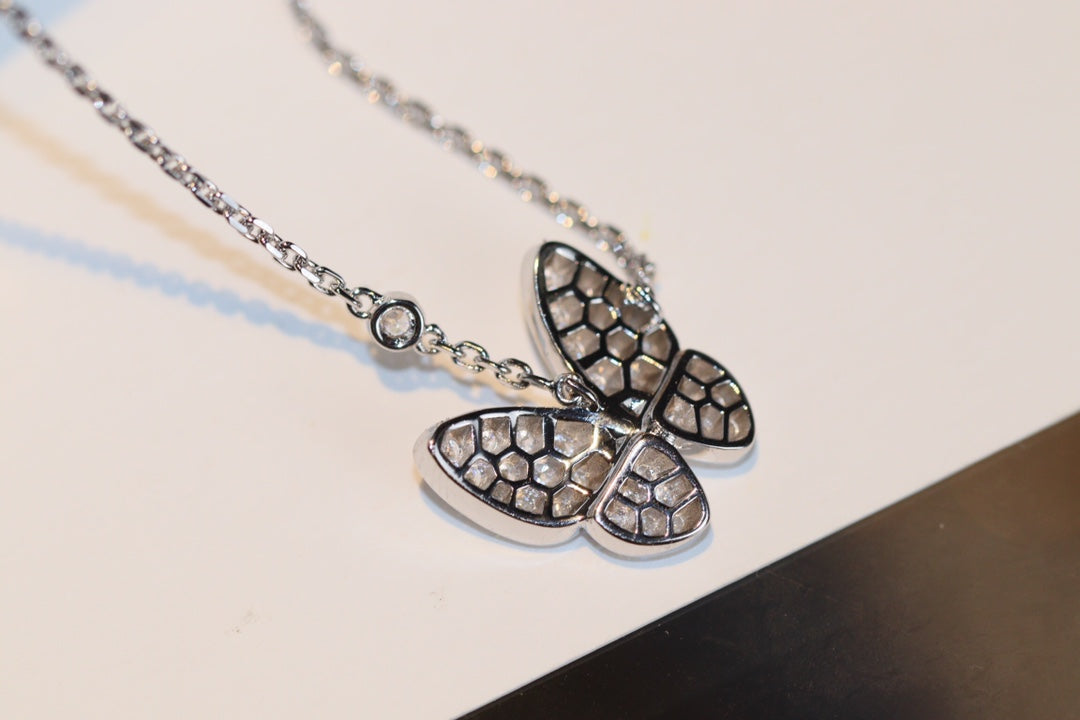 [Bijoux Regalia] COLLIER PAPILLON DIAMANT