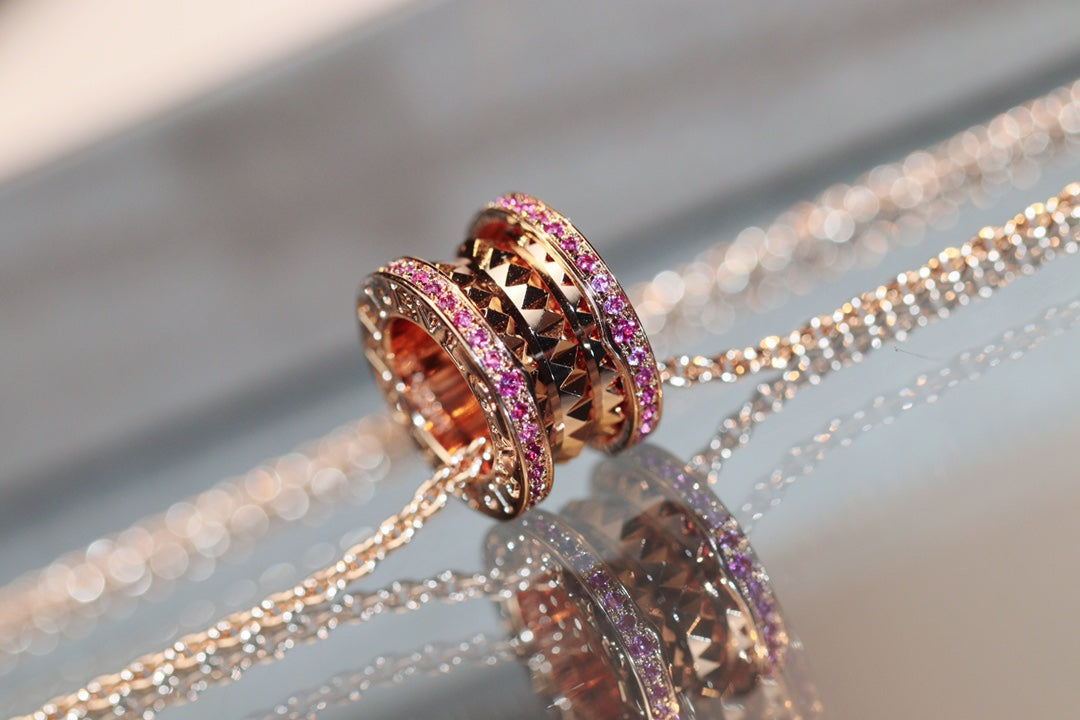[Bijoux Regalia] COLLIER ZERO 1 ROCK EN OR ROSE ET DIAMANTS ROSE