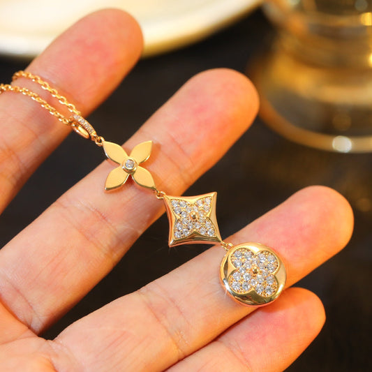 [Bijoux Regalia] COLLIER EN OR ROSE DIAMANT ÉTOILE ET SOLEIL