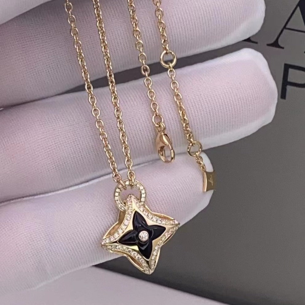 [Bijoux Regalia] COLLIER PENDENTIF ÉTOILE EN OR ROSE ET DIAMANTS