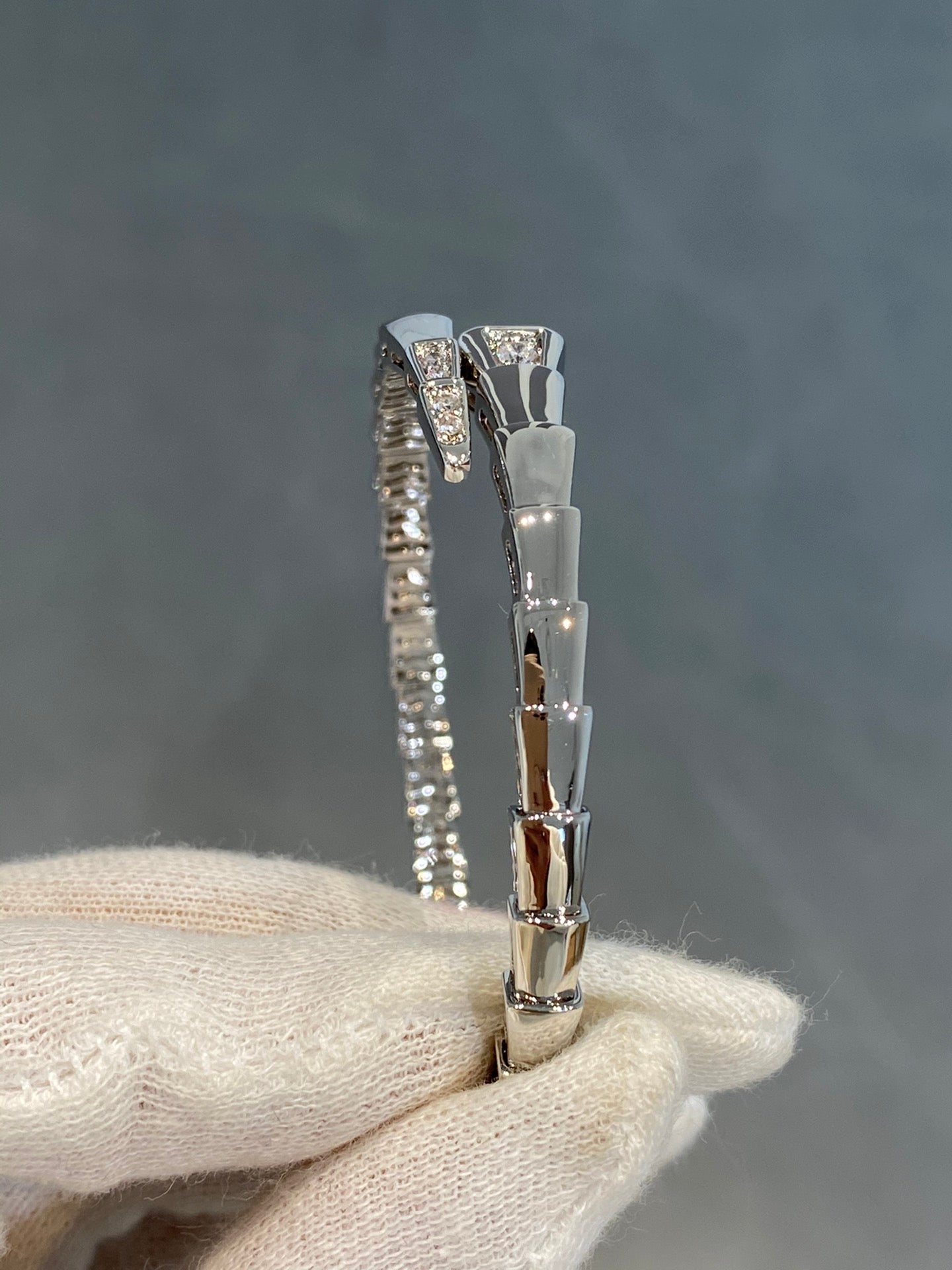 [Regalia jewelry]SERPENTI BRACELET DIAMONDS SILVER
