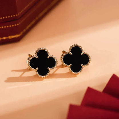 [Bijoux Regalia]Boucles d'oreilles Clover Medium 1 Motif Onyx