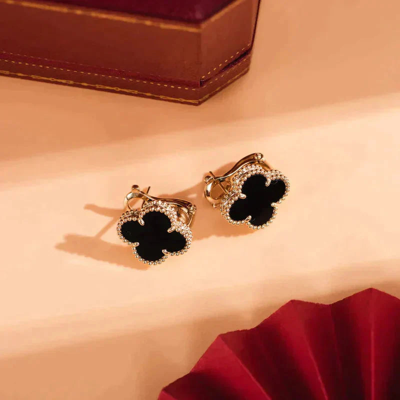 [Bijoux Regalia]Boucles d'oreilles Clover Medium 1 Motif Onyx