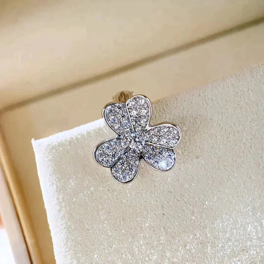 [Joyas Regalia] PENDIENTES DE DIAMANTES CLOVER COMOS PLATA