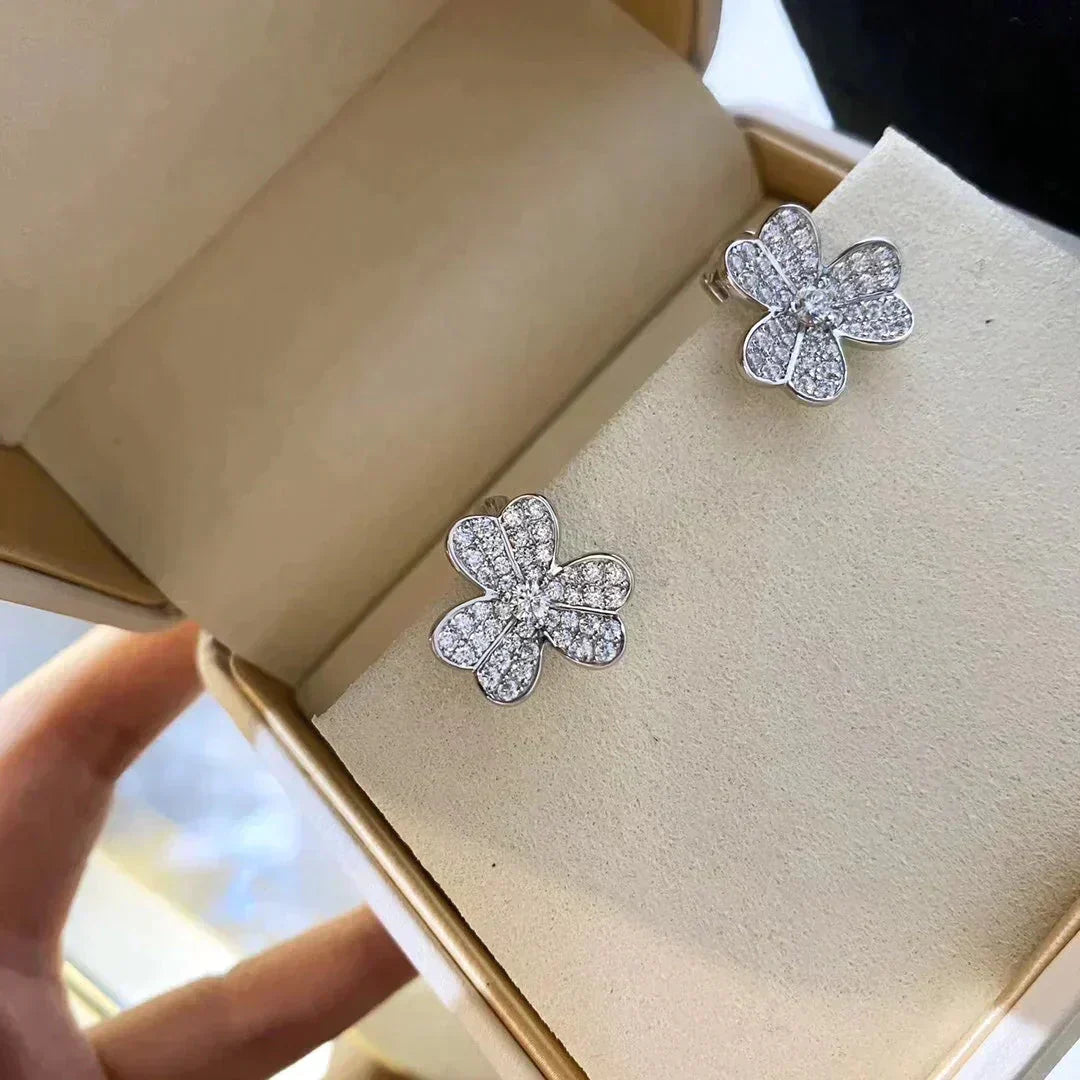 [Joyas Regalia] PENDIENTES DE DIAMANTES CLOVER COMOS PLATA