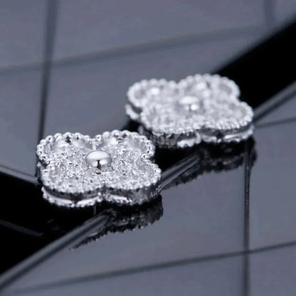 [Joyas Regalia] PENDIENTES DE PLATA CON DIAMANTES Y MOTIVOS DE TRÉBOL 1