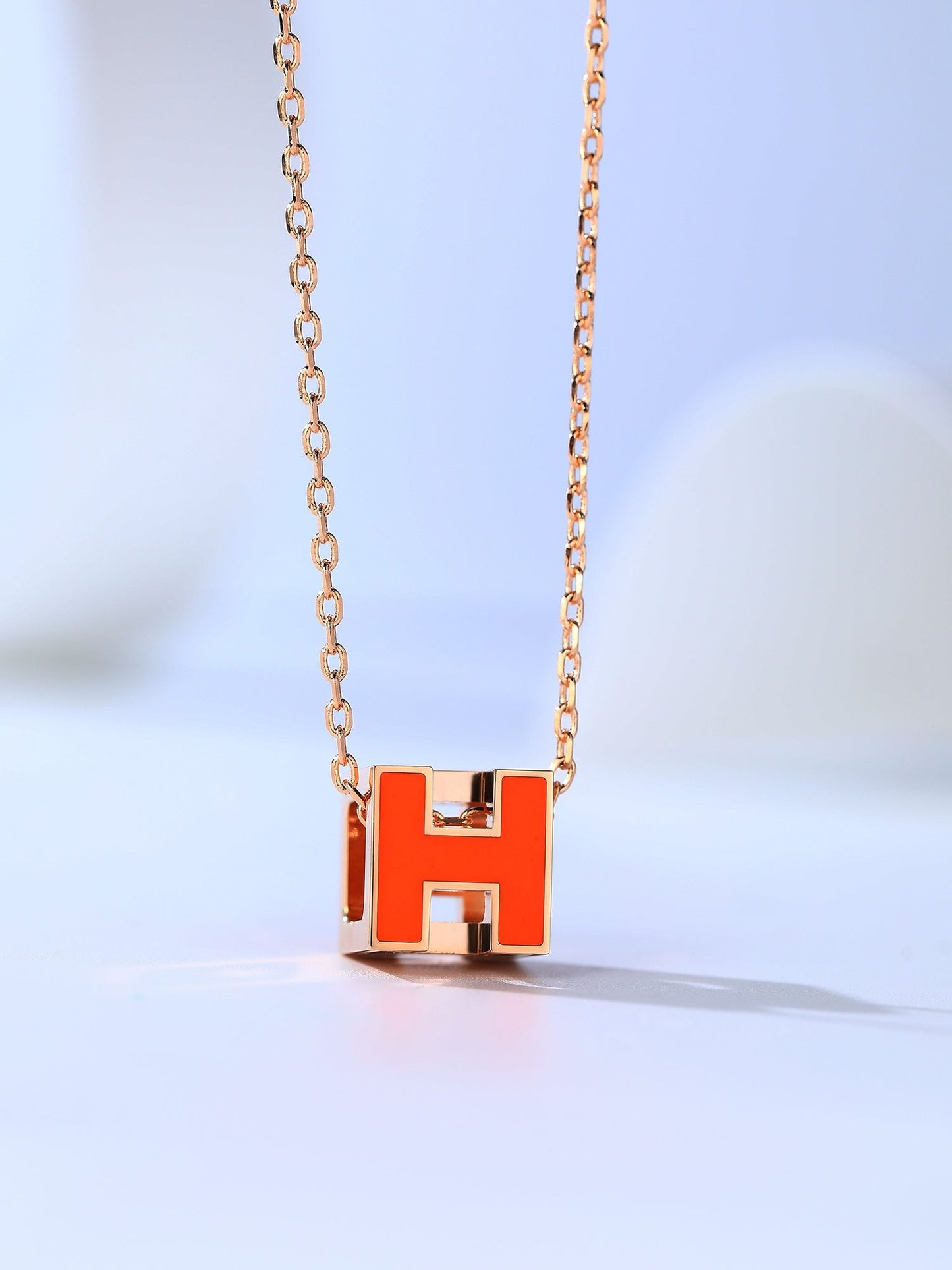 [Bijoux Regalia] COLLIER H CAGE EN OR ROSE