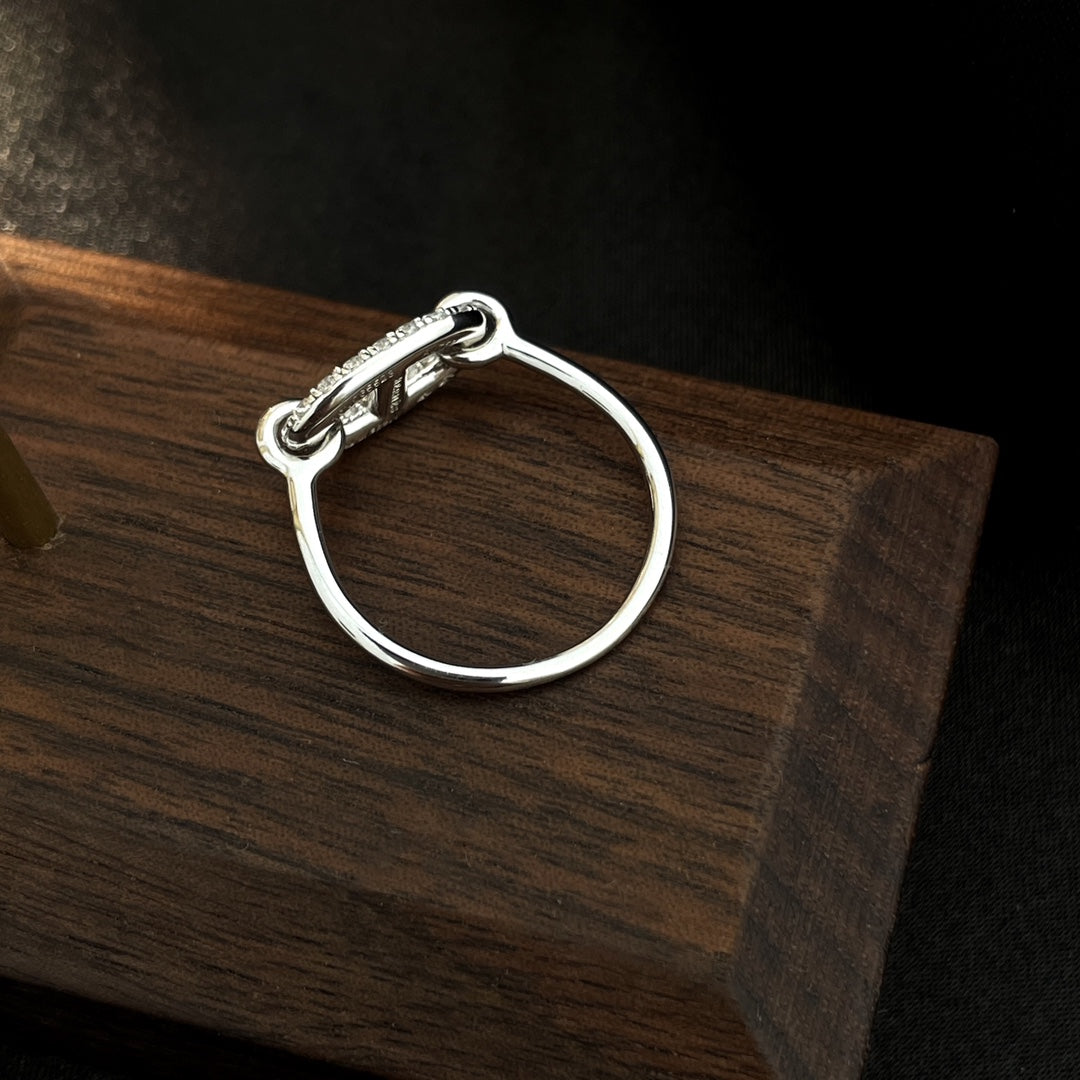 [Bijoux Regalia] BAGUE RONDE PETITE EN ARGENT ET DIAMANT
