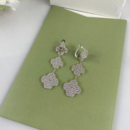 [Joyas Regalia] PENDIENTES DE PLATA CON 3 MOTIVOS DE TRÉBOL Y DIAMANTES