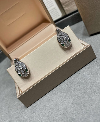 [Joyas Regalia] PENDIENTES DE DIAMANTES CON SERPIENTE