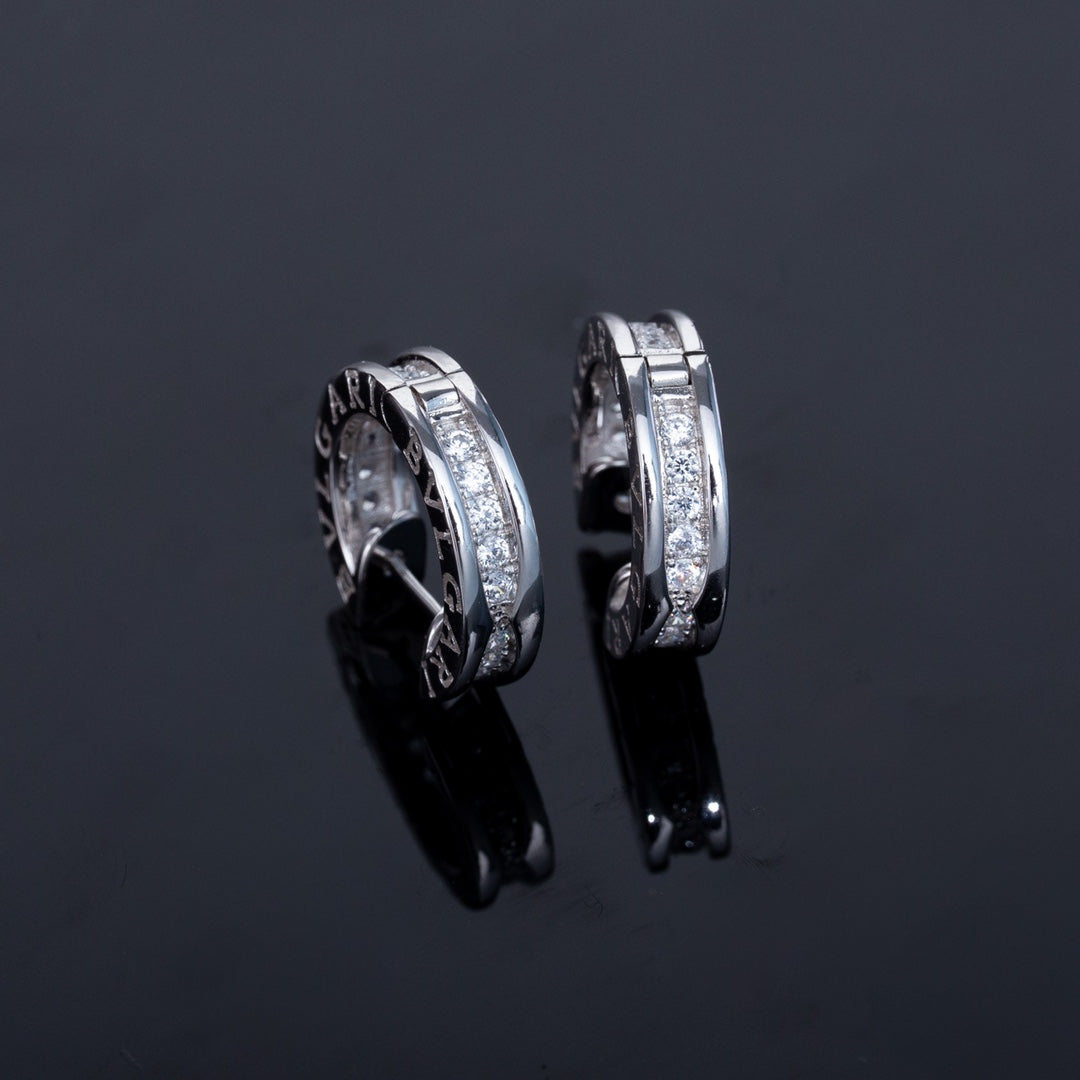 [Joyas Regalia] PENDIENTES MINI DE PLATA CON DIAMANTES ZERO 1