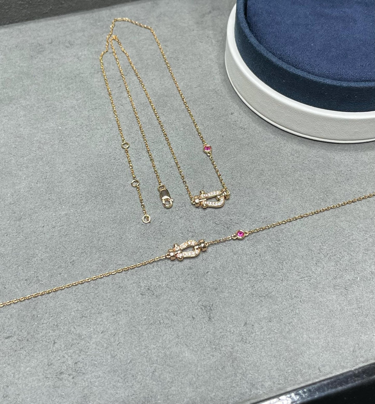 [Joyas Regalia] COLLAR DE ORO ROSA CON DIAMANTES FORCE 10