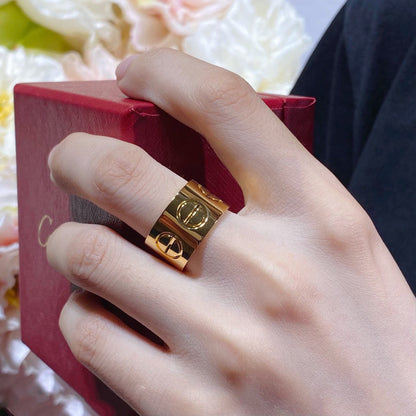 [Joyas Regalia] ANILLO GRANDE LOVE DE 11 MM